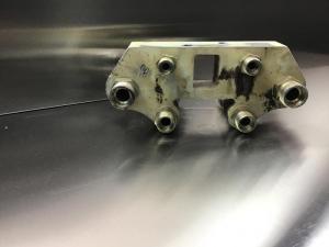 Liebherr Verteilerblock